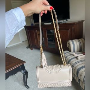 NWT Tory Burch Small Fleming Matte Convertible Shoulder Bag - Light taupe